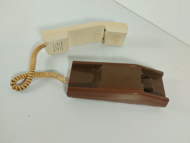 interfono crema plastico 21.5x8x7 1u